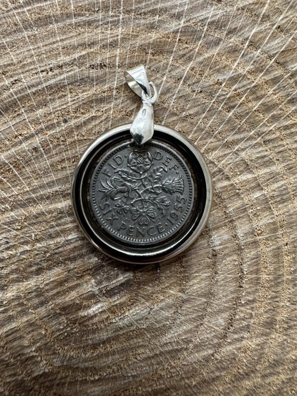 1955 British Sixpence Royal Floral Vintage Coin Resin Pendant - Picture 5 of 16